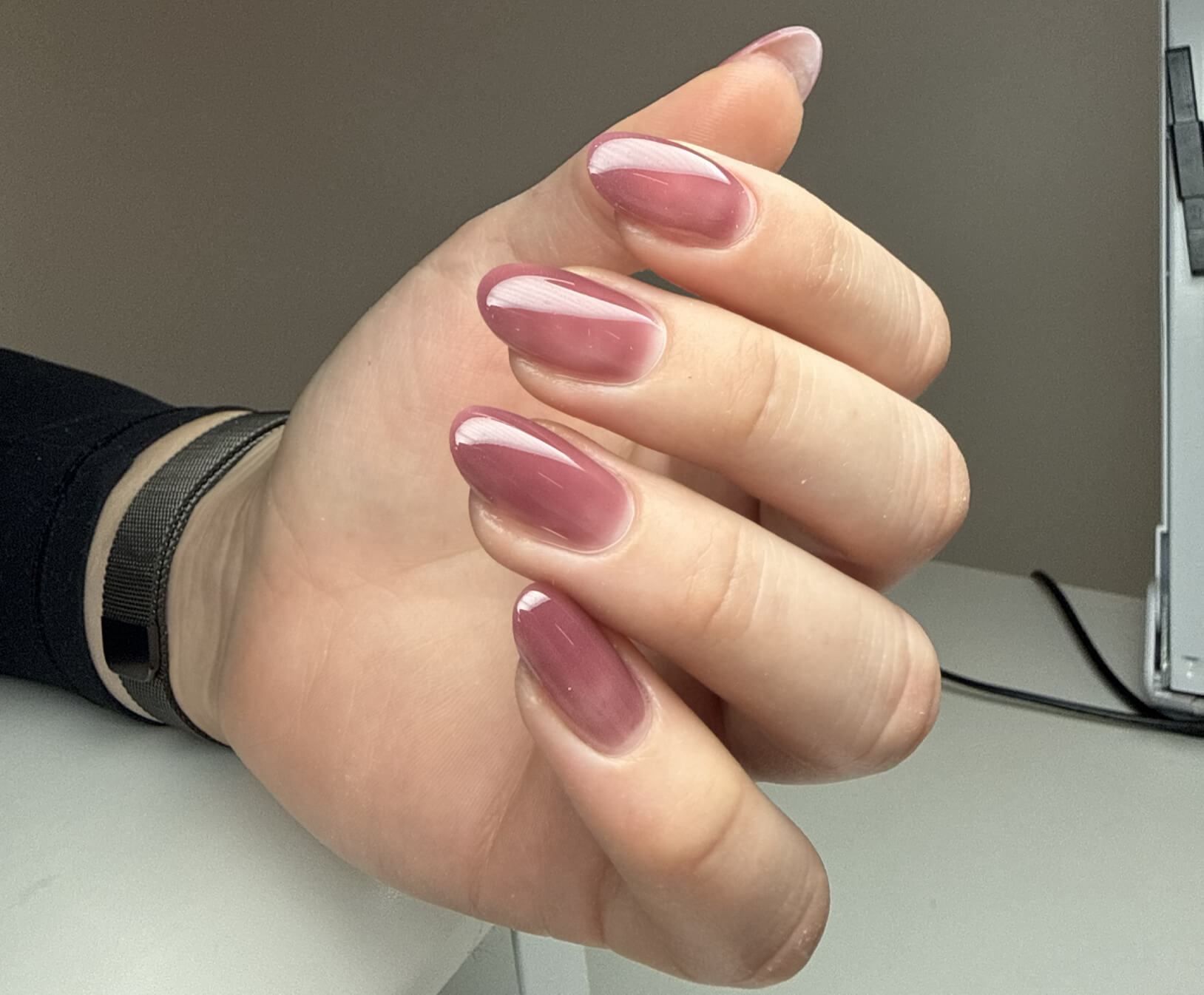 Nail Tech Service