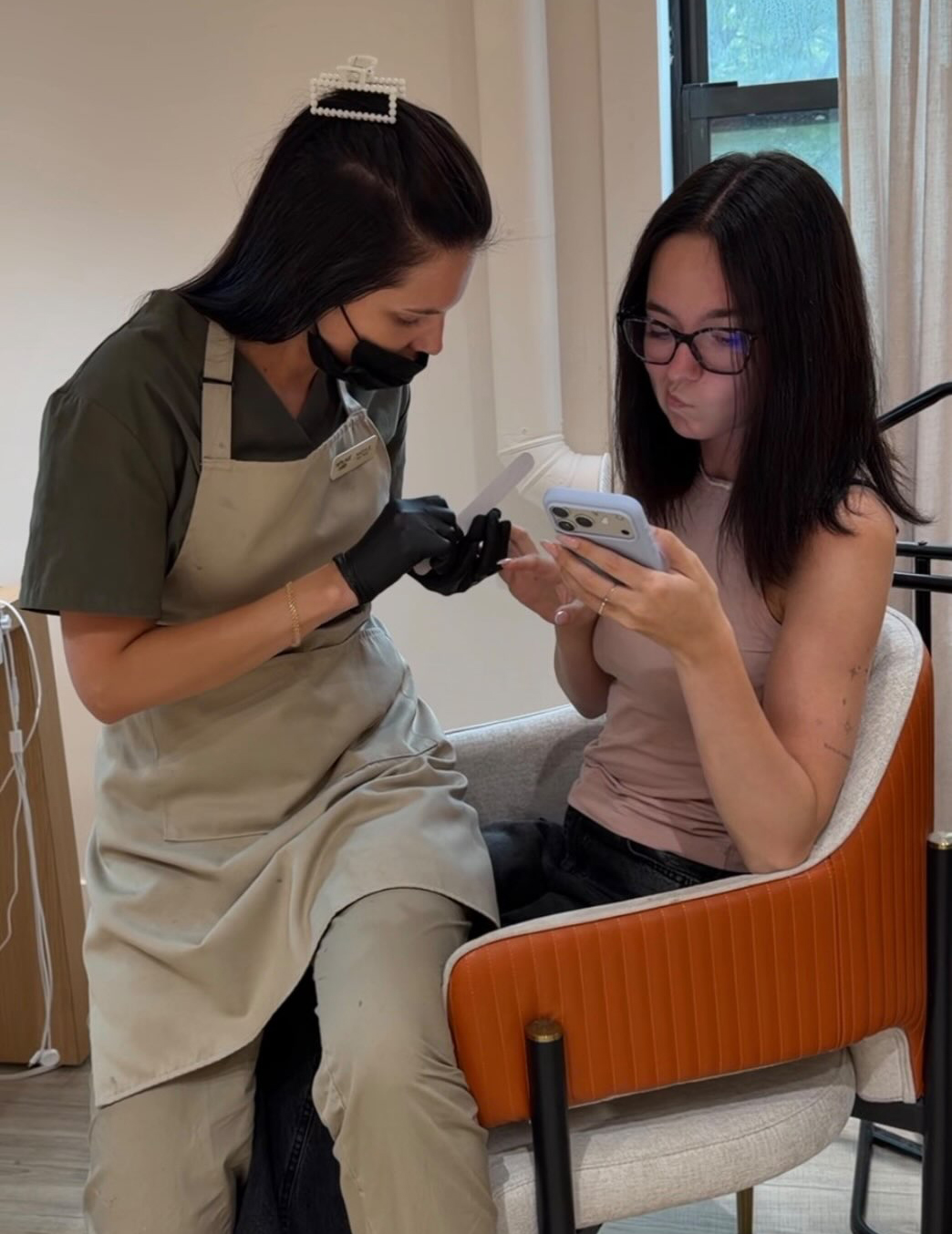 Fully Booked but Still Broke: Why a Busy Nail Tech Can Make Less Than They Think